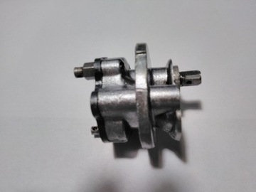 НАСОС МАСЛЯНЫЙ М-72 К-750 УРАЛ MW750 ОРИГИНАЛ ИЗ ПЕРИОДА