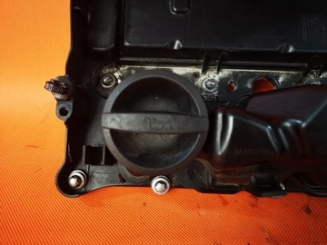 Volvo V40 II 2016r D2 Pokrywa zaworów Czujnik