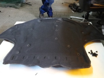 E TŘÍDA W211 FACELIFT TLUMENÍ ZTLUMENÍ KAPOTY