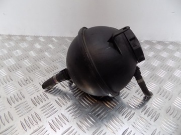 BMW X3 F25 X4 F26 NÁDOBKA VYROVNÁVACÍ 8616418