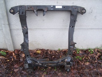 OPEL ASTRA J IV 1.6- NÁPRAVNICE TRAVERS KOLÉBKA