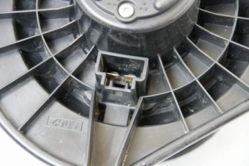 ВЕНТИЛЯТОР JEEP CHEROKEE IV KK 68003996AA