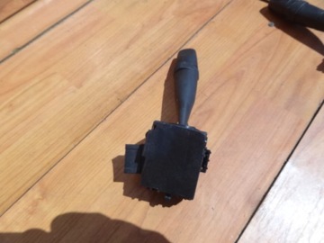 SUZUKI SX4 S-CROSS 2017 PŘEPÍNAČ STĚRAČE