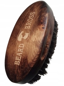 Масло для роста бороды, щетка для бороды и футляр.