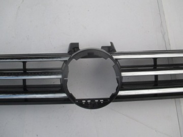 VW TOURAN II ПЕРЕДНЯЯ РЕШЕТКА 5TA853651H