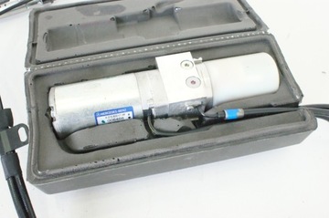 POMPA TYLNEJ KLAPY A2168000148 MERCEDES CL W216