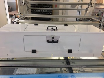 ПОЛИКАРБОНАТ ТВЕРДЫЙ, ЗАКАЛЕННЫЙ, с антибликовым покрытием 3x500x500 мм