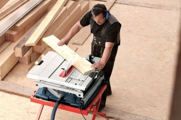 НАСТОЛЬНАЯ ПИЛА 2100W GTS 10 XC BOSCH