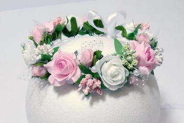 причастный венок на булочке, причастные венки на булочке