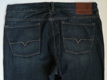 GUESS SPODNIE JEANS W38 L32 BDB STAN