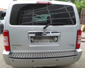 РЫЧАГ + ЗАДНИЙ СТИРАТЕЛЬ DODGE NITRO 2006-2011 гг.