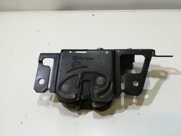 ZAMEK KLAPY BAGAŻNIKA BMW X3 E83 7057384