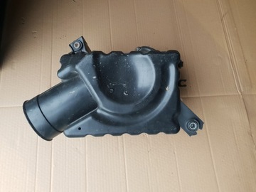 KIA SPORTAGE 08R 2.7 V6 POUZDRO FILTRU VZDUCHU