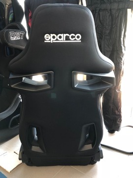 СПОРТИВНОЕ АВТОКРЕСЛО SPARCO R333 2021 2021 г.