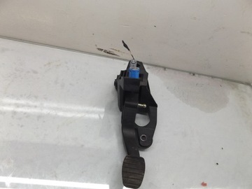TWINGO III PEDAŁ SPRZĘGŁA EUROPA