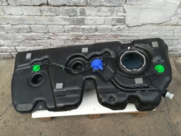NÁDRŽ PALIVA BMW F45 BENZÍN