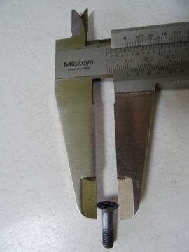 ВИНТ ЗАКЛЕПКА ВИНТ SATAIR LN29956-05009A