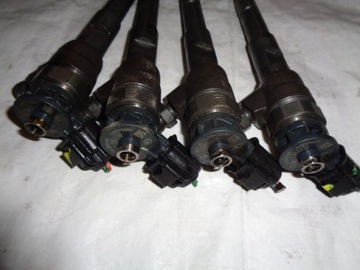 RENAULT DACIA MERCEDES WTRYSKIWACZ WTRYSK 1.5 DCI