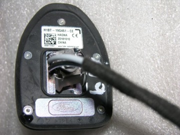 FORD FIESTA MK8 Grundlage ANTENA GPS Original | thumb 2