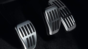 Оригинальные накладки на педали RENAULT MEGANE IV.