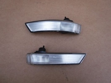 KIERUNKOWSKAZ W LUSTERKO FORD MONDEO MK4 LIFT