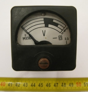 Вольтметр М1360