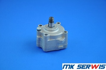Pompa oleju silnika KUBOTA V2203 V2403 D1803