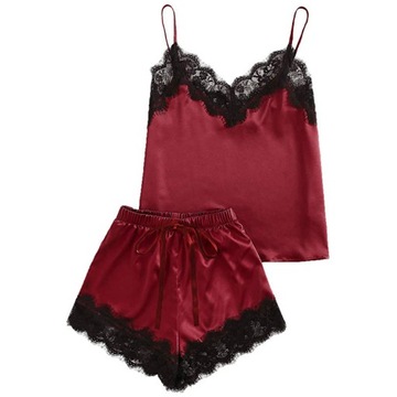 ЖЕНСКАЯ АТЛАСНАЯ ПИЖАМНАЯ ФУТБОЛКА С КРУЖЕВНЫМИ ШОРТАМИ