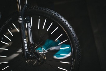 ВЕЛОСИПЕДНЫЕ СПИЦЫ BIKE 36x REFLECTIVE