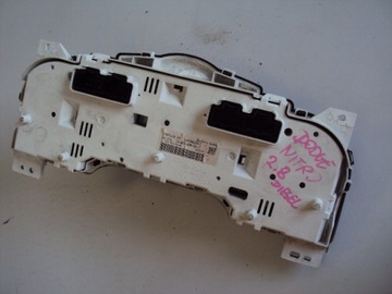 PŘÍSTROJOVÁ DESKA DODGE NITRO 2.8CRD AUTOMAT 2007-