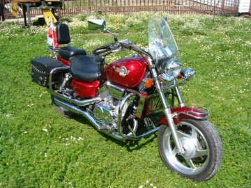 HONDA VF750C MAGNA ПЕРЕДНИЕ КРЫШКИ