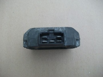 РЕГУЛЯТОР НАПРЯЖЕНИЯ PIAGGIO X-EVO 125