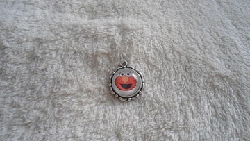 Zawieszka medalik medalion Elmo
