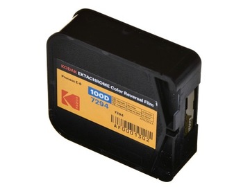 Цветная пленка Kodak Ektachrome 100D для фотоаппарата Super 8.