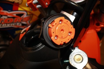 НОСОК ТОПЛИВНОГО ФИЛЬТРА ДЛЯ БАКА KTM EXC TPI