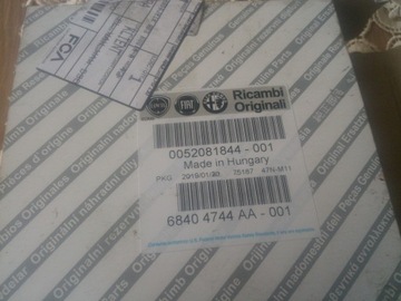 Датчик ABS Fiat Doblo 2010- 51816797 0052081844