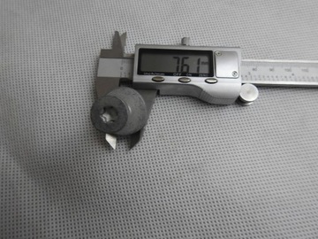 Fiat Ulysse Peugeot 806 Evasion винт капота