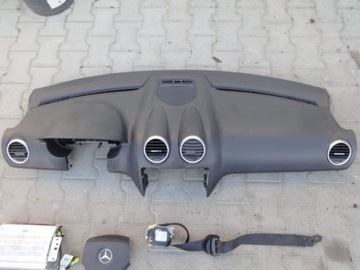 MERCEDES ML W164 05 - ПОДУШКИ КОНСОЛИ ПАНЕЛЬ, РЕМЕНЬ