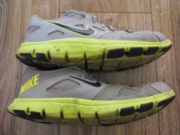 Buty NIKE Training Flex 38/39 24.5cm biegowe