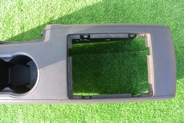 TUNEL ŚRODKOWY PODŁOKI DODGE JOURNEY FIAT FREEMONT