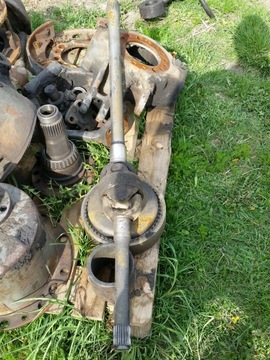 ПЕРЕДНЯЯ ПОЛОВИНА ЭКСКАВАТОРА ATLAS 1304 1404