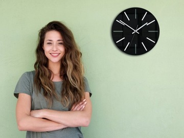 Элегантные настенные часы MODUS - ЧЕТКИЙ ДИЗАЙН