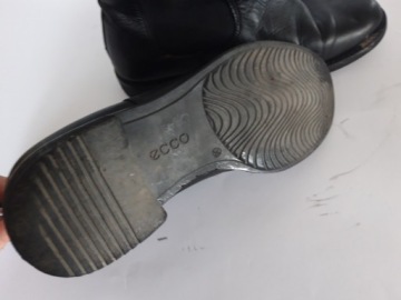 ECCO КОЖАНЫЕ РАЗМЕРЫ 38-25 СМ