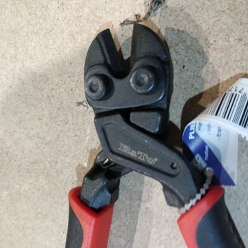 BATO 71708 Кусачки 200мм