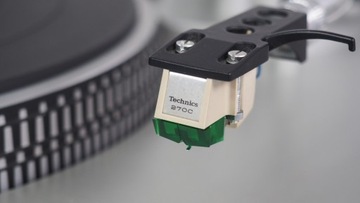 Уникальный прямой привод TECHNICS SL-D33