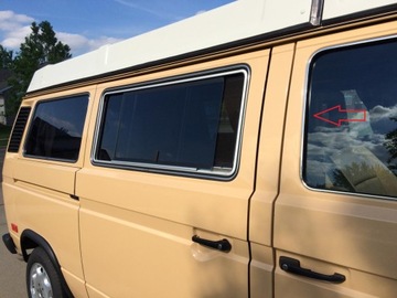 Хромированный уплотнитель направляющей окна VW Bus T3