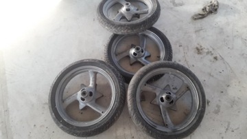 ПЕРЕДНИЙ ОБОД YAMAHA XJ 600 ОТПРАВЛЯЮЩАЯ ПЕРЕДНЯЯ ШИНА