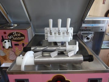 МАШИНА ДЛЯ МОРОЖЕНОГО С НОЧНЫМ ОБСЛУЖИВАНИЕМ