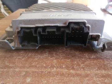 УСИЛИТЕЛЬ -- BOSE -- 280637513R MEGANE IV 16r HB