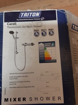 Zestaw prysznicowy z baterią termostatyczną TRITON
